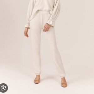 Something Navy Cream Colored Joggers size Small